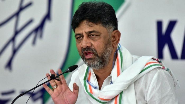 ಧರಣಿ ನಿರತ ರೈತರನ್ನು ಸರ್ಕಾರ ಮಾತನಾಡಿಸದಿರುವುದು ರೈತರ ಸ್ವಾಭಿಮಾನಕ್ಕೆ ಆದ ಧಕ್ಕೆ –ಡಿಕೆ ಶಿವಕುಮಾರ್