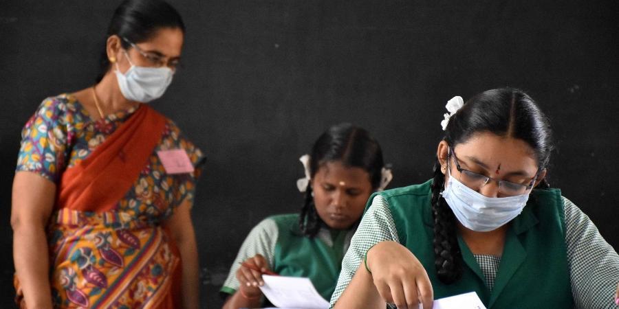 ಎಸ್ಸೆಸ್ಸೆಲ್ಸಿ ಪರೀಕ್ಷಾ ಸಿದ್ಧತೆ ಸಂಪೂರ್ಣ; ಯಾವುದೇ ತೊಂದರೆಯಾಗದಂತೆ ಕ್ರಮ ವಹಿಸಲು ಸಚಿವ ಸುರೇಶ್ ಕುಮಾರ್ ಸಲಹೆ