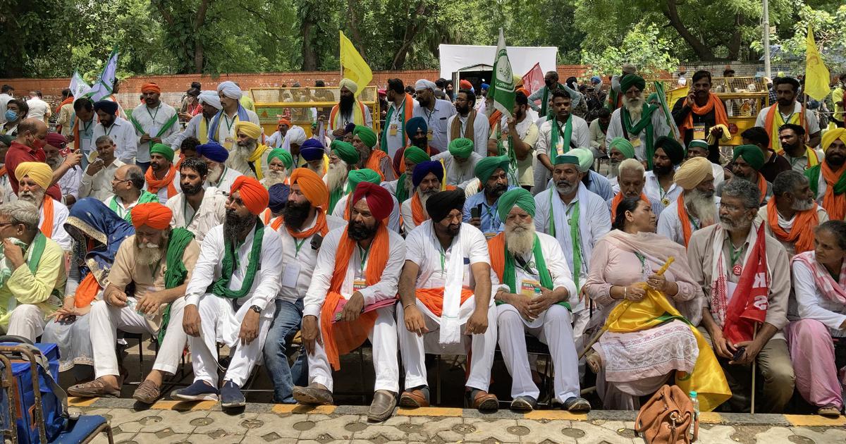 ಸರ್ಕಾರದ ವಿರುದ್ದ ಅವಿಶ್ವಾಸ ನಿರ್ಣಯ ಮಂಡಿಸಿದ ರೈತ ಸಂಸತ್ತು!