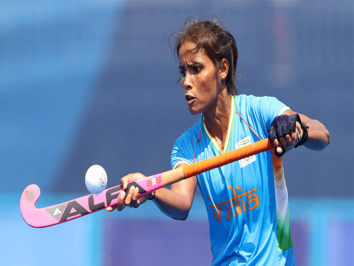 ತಂಡವು ಹೆಚ್ಚು ದಲಿತ ಆಟಗಾರರನ್ನು ಹೊಂದಿದ್ದರಿಂದ ಸೋತಿದೆ!; ಹಾಕಿ ಆಟಗಾರ್ತಿ ವಂದನಾಗೆ ಜಾತಿ ನಿಂದನೆ