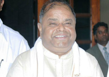 ಬಳ್ಳಾರಿ ಎಂಎಲ್‌ಸಿ ಚುನಾವಣೆ: ಗಣಿ ಮಾಫಿಯಾದ ಗಿಣಿ ಕಾಂಗ್ರೆಸ್‌ನ ಕೊಂಡಯ್ಯ ಮತ್ತು ರೆಡ್ಡಿ-ರಾಮುಲುಗಳ ನಡುವೆ ಮ್ಯಾಚ್ ಫಿಕ್ಸಿಂಗ್ !