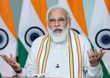 ಕೋರ್ಟ್ನ ಅಧಿಕೃತ ಇಮೇಲ್ಗಳಲ್ಲಿ ಮೋದಿ ಭಾವಚಿತ್ರ: ಸುಪ್ರೀಂ ಕೋರ್ಟ್ ತರಾಟೆಯನಂತರ ಕೈಬಿಟ್ಟ NIC!