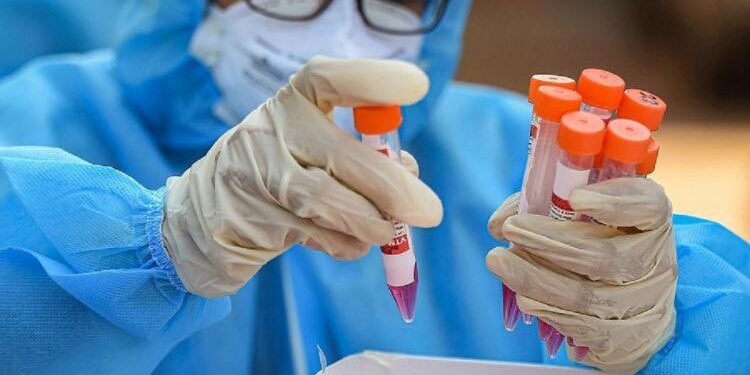 ಕೋವಿಡ್ ಲಸಿಕೆ ಪಡೆದುಕೊಂಡವರ ರೋಗ ನಿರೋಧಕ ಶಕ್ತಿ ಗಮನಾರ್ಹ ಏರಿಕೆ: ಅಧ್ಯಯನ