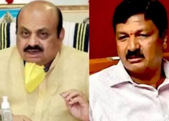 ಸಿಎಂ ಬೊಮ್ಮಾಯಿ ಭೇಟಿಯಾದ ರಮೇಶ್‌ ಜಾರಕಿಹೊಳಿ: ಸಚಿವ ಸ್ಥಾನ ನೀಡುವಂತೆ ಒತ್ತಾಯ!?