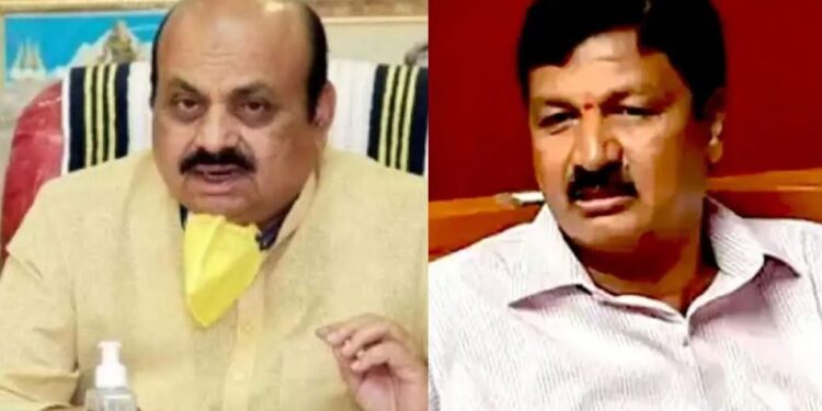 ಸಿಎಂ ಬೊಮ್ಮಾಯಿ ಭೇಟಿಯಾದ ರಮೇಶ್‌ ಜಾರಕಿಹೊಳಿ: ಸಚಿವ ಸ್ಥಾನ ನೀಡುವಂತೆ ಒತ್ತಾಯ!?