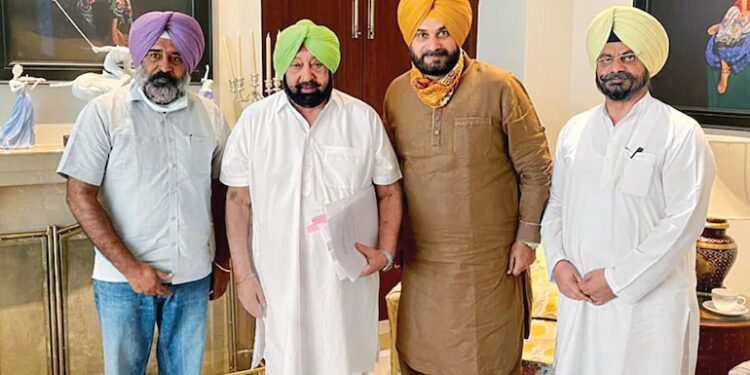 ಪಂಜಾಬ್ ಕಾಂಗ್ರೆಸ್ ಶಾಸಕಾಂಗ ಪಕ್ಷದ ಸಭೆ: ನಾಯಕತ್ವ ಬದಲಾವಣೆಗೆ ಎಐಸಿಸಿ ಮೇಲೆ ಒತ್ತಡ