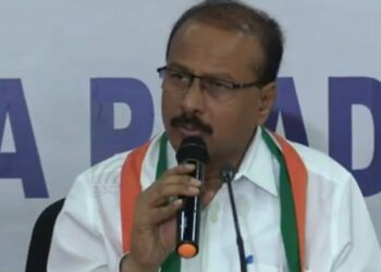 ಶಿಕ್ಷಣವನ್ನು ಕೇಸರಿಕರಣ ಹಾಗೂ ಖಾಸಗೀಕರಣ ಮಾಡುವ ಹುನ್ನಾರವೇ ನೂತನ ರಾಷ್ಟ್ರೀಯ ಶಿಕ್ಷಣ ನೀತಿ: ಧೃವನಾರಾಯಣ್