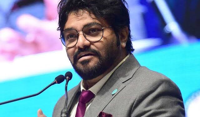 ಬಾಬುಲ್ ಸುಪ್ರಿಯೊ ಟಿಎಂಸಿ ಸೇರ್ಪಡೆ: ಪ.ಬಂ.ದಲ್ಲಿ ಬಿಜೆಪಿ ಪತನದ ಮುನ್ಸೂಚನೆಯೇ?