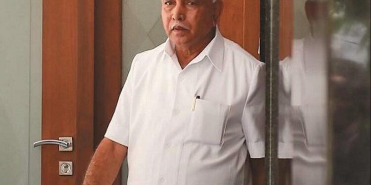 ಯಾರಿಗೂ ಮಾಹಿತಿ ನೀಡದೆ ರಾಜ್ಯ ಪ್ರವಾಸಕ್ಕೆ ಬಿಎಸ್‌ವೈ ತಯಾರಿ ಬಿಜೆಪಿ ನಾಯಕರಲ್ಲಿ ಭಾರೀ ಆತಂಕ