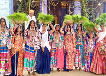 ತಾಂಡಾಗಳಲ್ಲಿ ತೀಜ್ ಹಬ್ಬದ ಸಂಭ್ರಮ ಕುಣಿದು ಸಂಭ್ರಮಿಸಿದ ಲಂಬಾಣಿ ಬೆಡಗಿಯರು