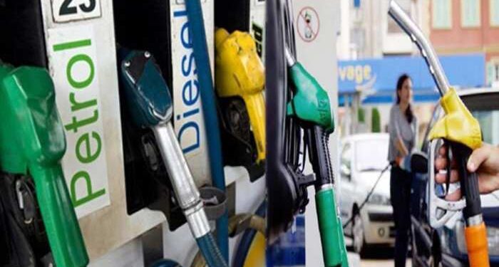 ದಸರಾ ಹಬ್ಬದಲ್ಲಿ ಗ್ರಾಹಕರಿಗೆ ಶಾಕ್‌ : ದೇಶದಲ್ಲಿ ಮತ್ತೆ ಪೆಟ್ರೋಲ್, ಡೀಸೆಲ್ ಬೆಲೆ ಹೆಚ್ಚಳ