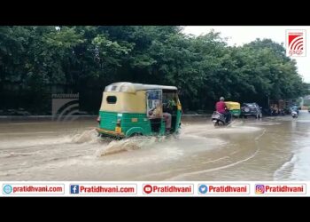 ಬೆಂಗಳೂರಿನಲ್ಲಿ ಮುಂದುವರೆದ ವರುಣನ ಆರ್ಭಟ, ಮಳೆಯಿಂದಾಗಿ ಧರೆಗುರುಳಿದ ಮರ