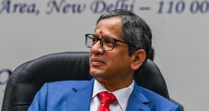 ದೇಶದ ಕಾನೂನು ವ್ಯವಸ್ಥೆ ʻಭಾರತೀಕರಣ’ ಆಗಬೇಕು ಎಂದ ಸಿಜೆಐ ರಮಣ; ಹೀಗೆಂದರೇನು? (ಭಾಗ 1)