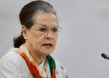 ಇನ್ಮುಂದೆ ಸೋನಿಯಾ ಗಾಂಧಿ ಪೂರ್ಣಾವಧಿ ಎಐಸಿಸಿ ಅಧ್ಯಕ್ಷೆ; ಕಾಂಗ್ರೆಸ್ ಕಾರ್ಯಾಕಾರಿಣಿ ಸಮಿತಿ ಸಭೆಯಲ್ಲಿ ನಿರ್ಧಾರ