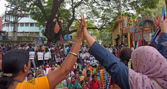 ಕರಾವಳಿ ಮಾತ್ರವಲ್ಲದೆ ರಾಜ್ಯಾದ್ಯಂತ ವ್ಯಾಪಿಸುತ್ತಿದೆ ಕೋಮು ವೈಷಮ್ಯ.!