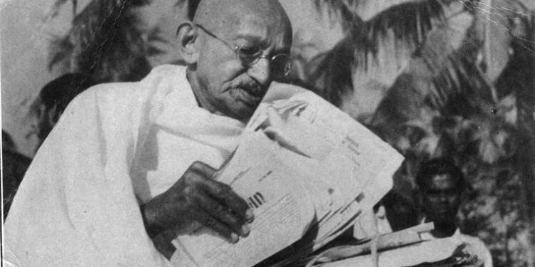 ಗಾಂಧಿ ತಮ್ಮನ್ನು ತಾವು ವೈಷ್ಣವ ಮತ್ತು ‘ಸನಾತನಿ’ ಹಿಂದೂವಾಗಲು ಹೇಗೆ ರೂಢಿಸಿಕೊಂಡರು?