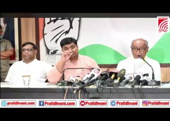 Shri Digvijaya Singh addresses the media in Jaipur