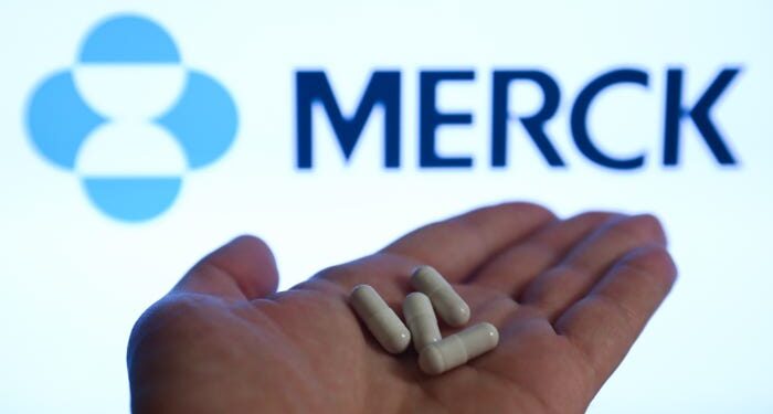 ಕೊರೋನಾಗೆ ಬಂತು ಮಾತ್ರೆ : UK, US ನಲ್ಲಿ ಬಳಕೆಗೆ ಸಿದ್ಧತೆ !