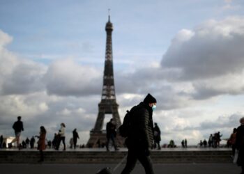 ಫ್ರಾನ್ಸ್‌ ನಲ್ಲಿ ಐದನೇ ಅಲೆ ಕೊರೋನಾ: ಲಸಿಕೆ ಪಡೆಯದಿದ್ದರೆ ಸಾರ್ವಜನಿಕ ಓಡಾಟಕ್ಕೆ ನಿರ್ಬಂಧ !