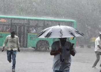 ರಾಜ್ಯದಲ್ಲಿ ಭಾರೀ ಮಳೆ ಹಿನ್ನೆಲೆ , ಶಾಲೆಗಳಿಗೆ ರಜೆ ಬಗ್ಗೆ ಮಹತ್ವದ ಆದೇಶ ಹೊರಡಿಸಿದ ರಾಜ್ಯ ಸರ್ಕಾರ!