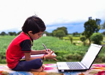 ಕೋವಿಡ್‌-19ನಿಂದ ದೇಶದ ಶೇಕಡ 80%ರಷ್ಟು ಮಕ್ಕಳು ಶಿಕ್ಷಣದಿಂದ ವಂಚಿತ: ಸಮೀಕ್ಷೆ