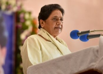 ದಲಿತರು, ಹಿಂದುಳಿದವರು ಸಮಾಜವಾದಿ ಪಕ್ಷದಿಂದ ಏನನ್ನೂ ಸಹ ನಿರೀಕ್ಷಿಸಬಾರದು: ಮಾಯಾವತಿ