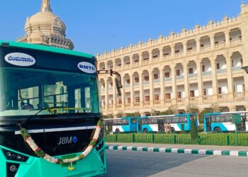 ಸಿಲಿಕಾನ್ ಸಿಟಿಯಲ್ಲಿ ವಾಯುಮಾಲಿನ್ಯ ತಡೆಗೆ ಕ್ರಮ : ರಸ್ತೆಗಿಳಿದ ಎಲೆಕ್ಟ್ರಿಕ್ ಬಸ್ ಗಳು