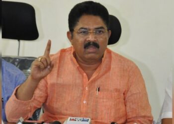 ಒಮಿಕ್ರಾನ್ ಭೀತಿ : ರಾಜ್ಯದಲ್ಲಿ ಮತ್ತೆ ಟಫ್ ರೂಲ್ಸ್ ಜಾರಿ – ಸಚಿವ ಆರ್.ಅಶೋಕ್