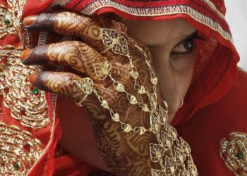 ಹುಡುಗಿಯರ ಮದುವೆ ವಯಸ್ಸು ಮತ್ತು ಹರಕು ಬಾಯಿಯ ರಾಜಕಾರಣಿಗಳು!