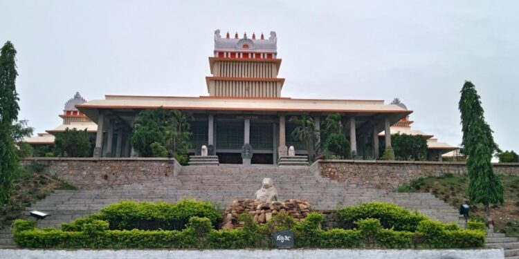 ಶಾಸ್ತ್ರೀಯ ಕನ್ನಡ ಅಧ್ಯಯನವನ್ನು ಕಡೆಗಣಿಸಿ ಸಂಸ್ಕೃತಕ್ಕೆ ಮಣೆಹಾಕುವುದು ಅಕ್ಷಮ್ಯ ಭಾಗ-೧