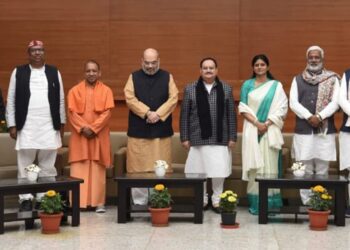 ಹಿಂದುಳಿದ ವರ್ಗಗಳ ಮತಗಳಿಗಾಗಿ ಯುಪಿಯಲ್ಲಿ ಮೈತ್ರಿ ಕೂಟದೆದುರು ಮಂಡಿಯೂರಿದ ಬಿಜೆಪಿ