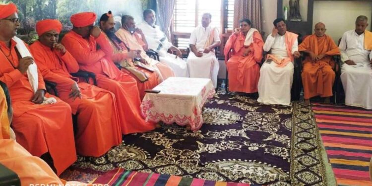 3ನೇ ಪೀಠ ಸ್ಥಾಪನೆಗೆ ತೆರೆಮರೆಯಲ್ಲೇ ಸಜ್ಜು : ಪಂಚಮಸಾಲಿ ಸಮಾಜದಲ್ಲಿ ಮತಷ್ಟು ಒಡಕು ಮೂಡುವ ಆತಂಕ