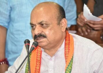 ಬಿಜೆಪಿಯ ಸೈದ್ಧಾಂತಿಕ ಮೂಲವಾದ ಸಂಘಪರಿವಾರನ್ನು ಓಲೈಸಲು ಮುಂದಾದರೇ ಸಿಎಂ ಬೊಮ್ಮಾಯಿ?