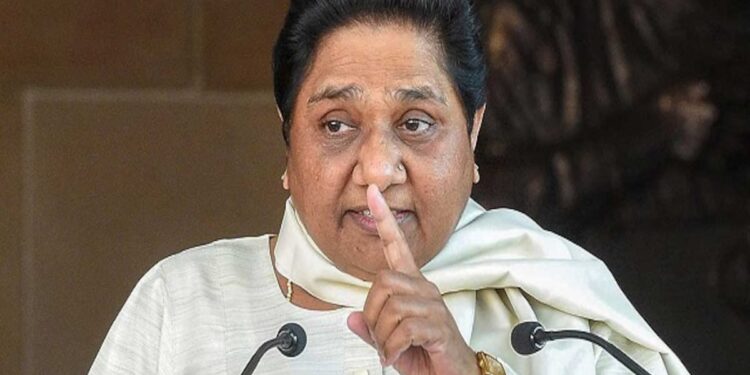 ಮತಯಂತ್ರಗಳನ್ನು ಹ್ಯಾಕ್ ಮಾಡದಿದ್ದರೆ UP ಚುನಾವಣೆಯಲ್ಲಿ BJP ಸೋಲುತ್ತದೆ: ಮಾಯಾವತಿ