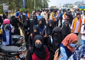 ಹಿಜಾಬ್ ವಿವಾದ | ತುಮಕೂರಿನಲ್ಲಿ ವಿದ್ಯಾರ್ಥಿಗಳ ವಿರುದ್ದ FIR ದಾಖಲು