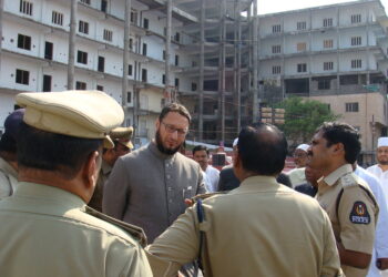 ಓವೈಸಿ ಗೆ Z ಭದ್ರತೆ : ಇಬ್ಬರು ಆರೋಪಿಗಳ ಬಂಧನ, ಒಬ್ಬ ರೈತ, ಇನ್ನೊಬ್ಬ ʼಹಿಂದೂ ಬಲಪಂಥೀಯ ಸಂಘಟನೆಯ ಸದಸ್ಯʼ