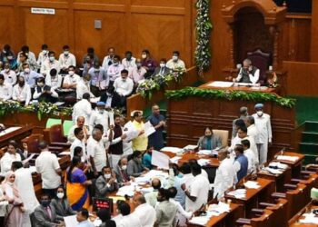 ರಾಜ್ಯದಲ್ಲಿ ಹಿಜಾಬ್ ಗದ್ದಲದ ನಡುವೆ ಕರ್ನಾಟಕ ವಿಧಾನಮಂಡಲದ ಜಂಟಿ ಅಧಿವೇಶನಕ್ಕೆ ವೇದಿಕೆ ಸಜ್ಜು