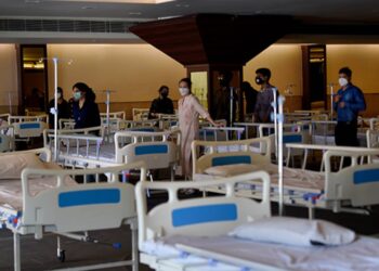 ಕೊರೋನಾ ಮೂರನೇ ಅಲೆ ತಗ್ಗಿದ ಹಿನ್ನೆಲೆ : ಖಾಸಾಗಿ ಆಸ್ಪತ್ರೆಯ ಹಾಸಿಗೆ ವಾಪಾಸ್ ನೀಡಲು ನಿರ್ಧರಿಸಿದ ಬಿಬಿಎಂಪಿ