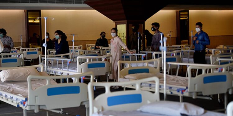 ಕೊರೋನಾ ಮೂರನೇ ಅಲೆ ತಗ್ಗಿದ ಹಿನ್ನೆಲೆ : ಖಾಸಾಗಿ ಆಸ್ಪತ್ರೆಯ ಹಾಸಿಗೆ ವಾಪಾಸ್ ನೀಡಲು ನಿರ್ಧರಿಸಿದ ಬಿಬಿಎಂಪಿ