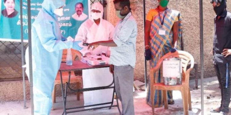 ಕೋವಿಡ್-19: ತಮಿಳುನಾಡಿನ 1,800 ವೈದ್ಯರಿಗೆ ಕೆಲಸ ಕಳೆದುಕೊಳ್ಳುವ ಆತಂಕ