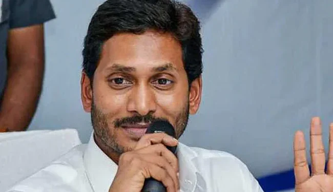 ಸಂಕಷ್ಟದಲ್ಲಿ ಆಂಧ್ರ ಪ್ರದೇಶ? : ಆರ್ಥಿಕ ತುರ್ತುಪರಿಸ್ಥಿತಿ ಹೇರಿಕೆಗೆ ವಿಪಕ್ಷಗಳ ಆಗ್ರಹ