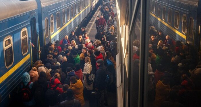 Russia Vs Ukraine | ಭಾರತೀಯ ಪ್ರಜೆಗಳಿಗೆ ಉಕ್ರೇನ್ ಸೂಚನೆ