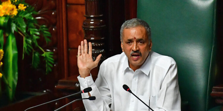 ಗರ್ಭಿಣಿಯರಿಗೆ-ಬಾಣಂತಿಯರಿಗೆ ಅಂಗನವಾಡಿ ಬಂದು ಊಟ ಮಾಡಿ ಎಂದರೆ ಹೇಗೆ? ಅದು ಸಾಧ್ಯವೇ? ನಿಮಗೆ ಸಾಮಾನ್ಯ ಜ್ಞಾನ ಬೇಡವೇ? : ಸ್ಪೀಕರ್ ಕಾಗೇರಿ