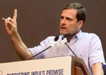 ಎಲ್ಲಾ ಸಂಸ್ಥೆಗಳು RSS ಹಿಡಿತದಲ್ಲಿವೆ, ಸಂವಿಧಾನ ಅರ್ಥಹೀನವಾಗಿದೆ : ರಾಹುಲ್ ಗಾಂಧಿ ವಾಗ್ದಾಳಿ