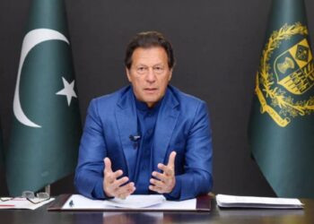 ಹೊನಲು-ಬೆಳಕಿನಲ್ಲಿ ಕೊನೆ ಚೆಂಡಿನಲ್ಲಿ ಪಂದ್ಯ ಸೋತ ಇಮ್ರಾನ್ ಖಾನ್ ಅಧಿಕಾರದ ಇನ್ನಿಂಗ್ಸ್ ಅಂತ್ಯ!