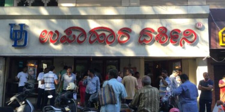 ಬೆಂಗಳೂರಿನ ತಿಂಡಿ ಪ್ರಿಯರಿಗೆ ಗುಡ್ ನ್ಯೂಸ್ : 24×7 ಹೋಟೆಲ್ ಸೇವೆಗೆ ಸರ್ಕಾರ ಅಸ್ತು!