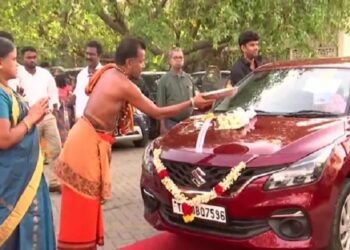 ಉದ್ಯೋಗಿಗಳಿಗೆ 100 ಕಾರು ಉಡುಗೊರೆ ನೀಡಿದ ಚೆನ್ನೈ ಮೂಲದ ಕಂಪನಿ!