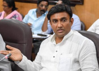 ಕಾಂಗ್ರೆಸ್‍ನವರ ಟೊಳ್ಳು ಬೆದರಿಕೆಗೆ ಯಾವುದೇ ಸಚಿವರು ಅಂಜುವುದಿಲ್ಲ : ಸಚಿವ ಡಾ.ಕೆ. ಸುಧಾಕರ್