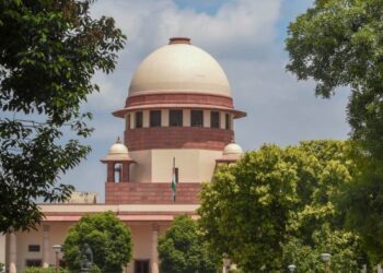 ಮುಸ್ಲಿಮರ ವಿರುದ್ಧದ ನರಮೇಧದ ಕರೆಗಳ ವಿರುದ್ಧ  ಸುಪ್ರೀಂ ಕೋರ್ಟ್ ಮೊರೆ ಹೋದ ನಿವೃತ್ತ ಯೋಧರು