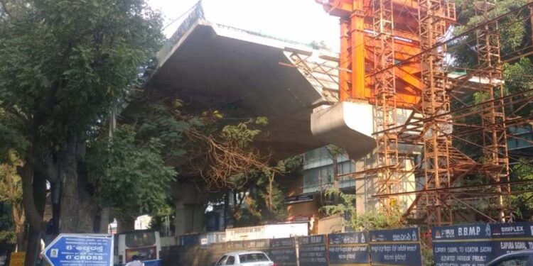 ನೆನೆಗುದಿಗೆ ಈಜೀಪುರ ಫ್ಲೈ ಓವರ್ ಕಾಮಗಾರಿ : 203 ಕೋಟಿ ವೆಚ್ಚದ ಟೆಂಡರ್ ಅರ್ಧಕ್ಕೇ ಸ್ಥಗಿತ !